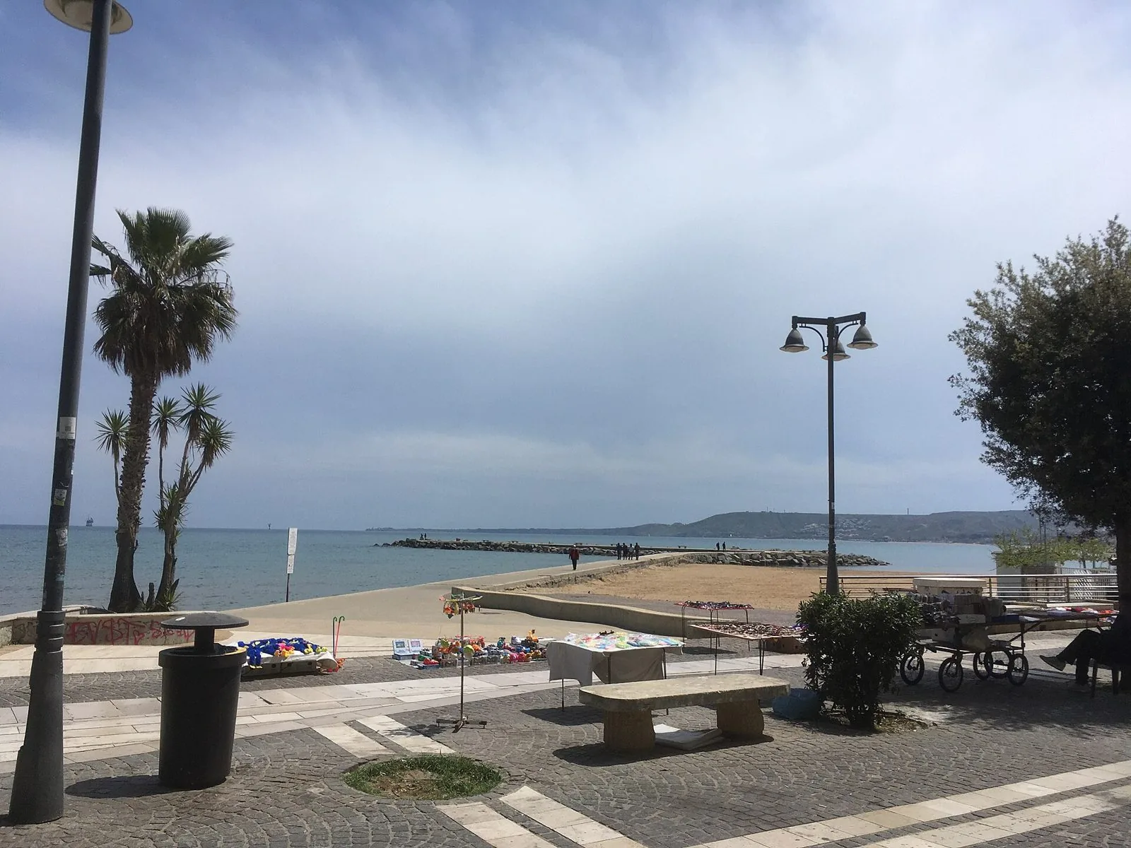 La passeggiata del lungomare di Crotone